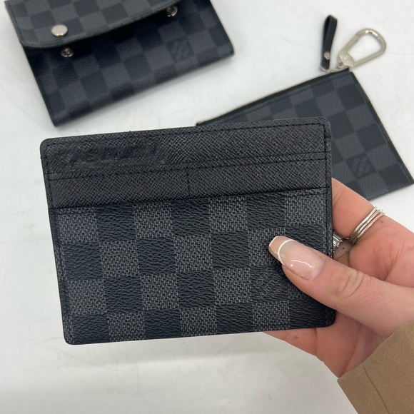 Louis Vuitton graphite Alpha triple pouches - Picture 10 of 11